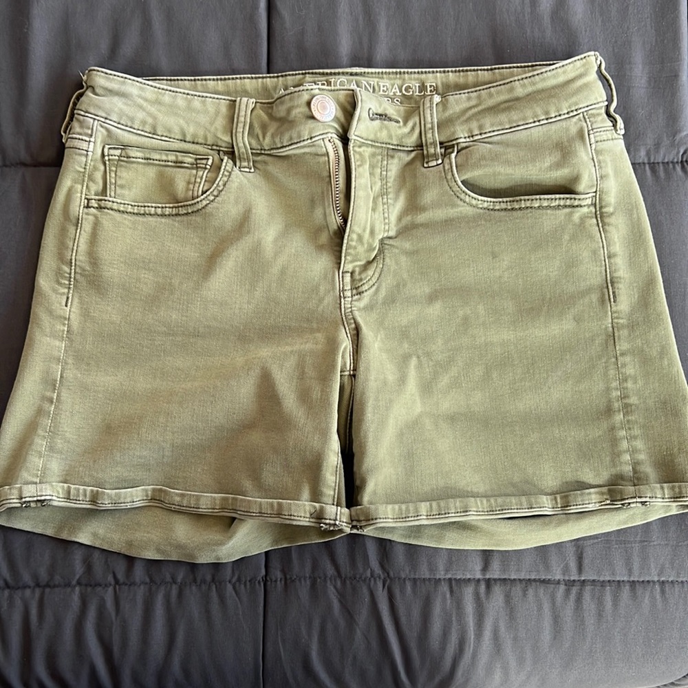 AE shorts